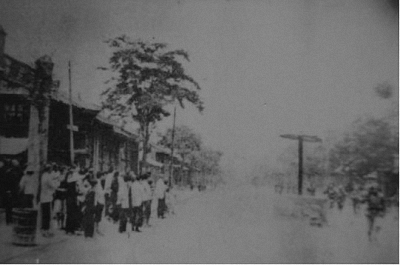 第一野战军第六军先头部队攻入西安城内