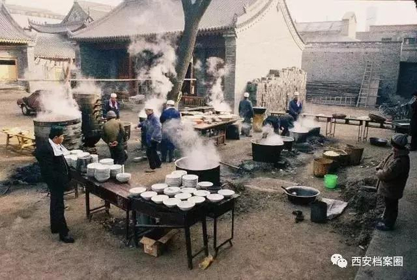 西安老街巷中吆喝声